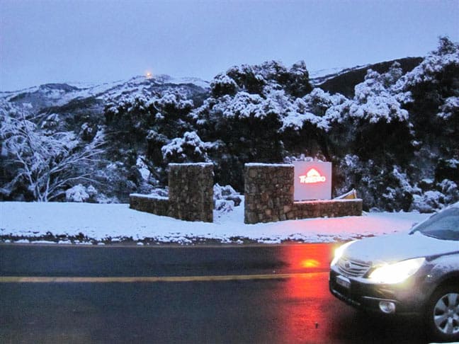 Early morning snow. Image:: Thredbo