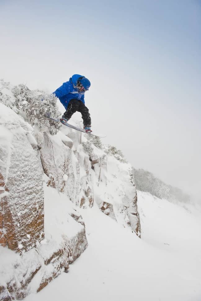 Tom Richardson Drops in on Wombat Run at Mt Buller photocredit_Andrew Railton