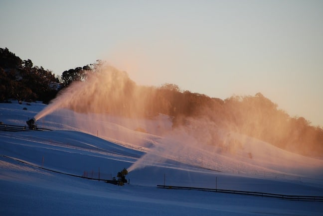 Sunrise snowmaking Image::Courtesy of Perisher