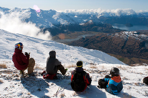 TREBLE CONE Photo Snow Report - Waking up to Powder Bluebird!