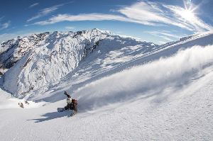 Heli-skiing Not Just For The Rich And Sponsored - Southern Lakes Heliski - Travel