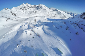 9.8km Gondola to Link Queenstown with The Remarkables