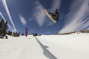 TRANSFER – Taylor Gold wins Red Bull's Double Pipe
