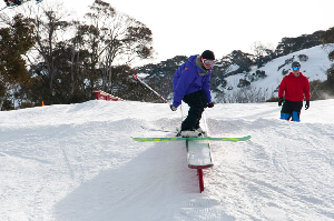 Chicks With Stix Hits Thredbo for Some Girls Freestyle Coaching