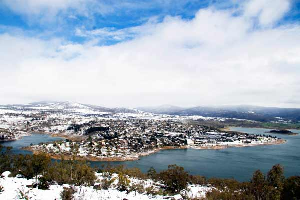 GALLERY - Jindabyne Snowstorm October 7, 2009