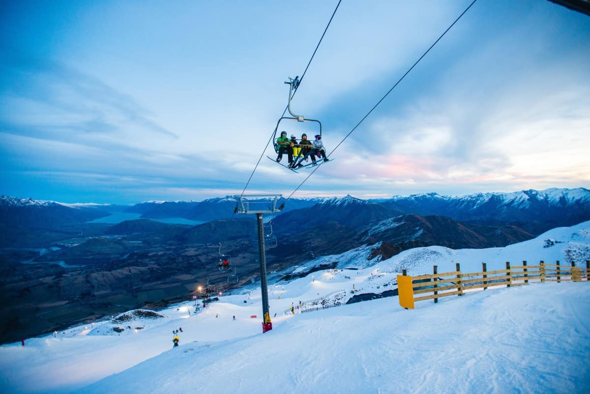 one day ski trip queenstown