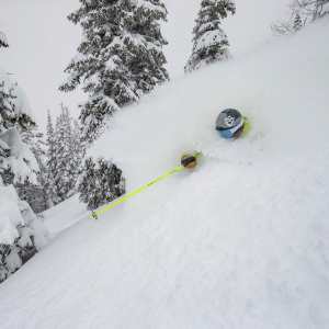 World Snow Wrap - A Break In the Storms in the US, Winter Returns Briefly to Japan, Better Days in Canada and Good Snow On The Way For Europe