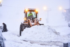 Ski For Free At Mt Buller This Saturday -  Early Opening