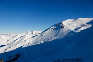 Mt Hutt looking good yesterday with a solid early season cover after the weekend's snowfalls. Photo: Mt Hutt/NZski