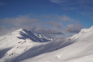 Treble Cone looking enticing last week. There's some mucky weather on the way, but a return top powder next week. Photo: Treble Cone