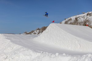 Tess Coady training in Thredbo. Photo: Thredbo