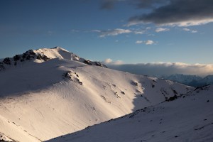 Clear skies Mt Hutt on the weekend but a chance and more snow is on the way. Photo: Mt Hutt