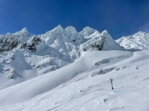 Mt Ruapaehu after last week's storm and it is aabiut toe get hit again