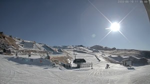 Clear and crisp in Cardrona this morning but there is some wild weather on the way for NZ this Thursday.