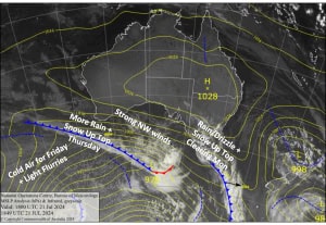 Latest pressure analysis and satellite image. Source: The BOM (vandalised by the Grasshopper)