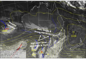 Latest pressure analysis and satellite image. Source: The BOM (vandalised by the Grasshopper)