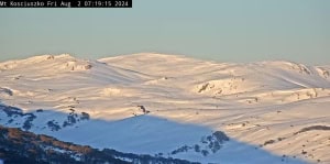 Mt Kosci and the Main Range looking good this morning. Photo: Perisher Snow Cams