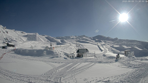 The view from Cardrona's Main Basin snow cm this morning.Lookighmn good for next weekend's opening