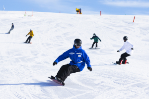Snowboard lessons at Hotham. The